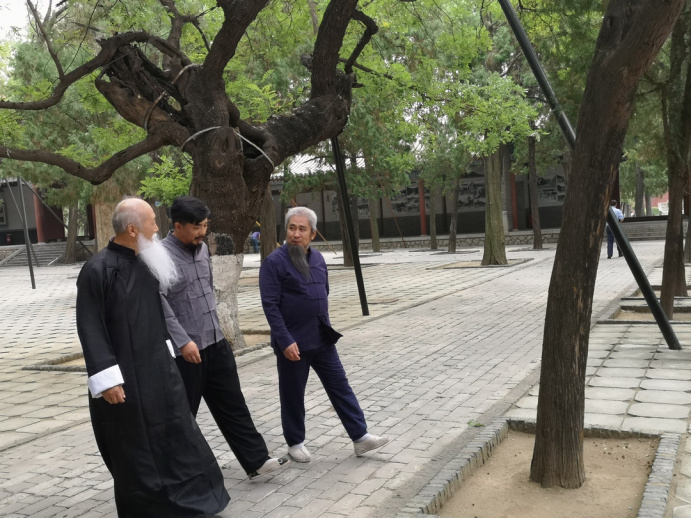 1743560760133821.jpg xuezhe10.jpg